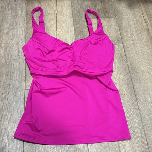 NWT! Athleta Electric Fuchsia Bondi Bra Cup Tankini - Multiple Sizes 🧜‍♂️